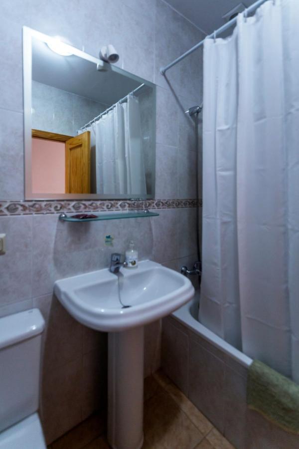 Hostal San Ramon Marbella Kültér fotó